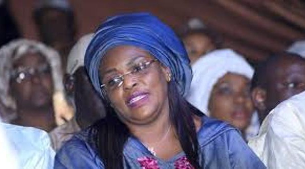 Marième Fall Sall arroge les femmes parlementaires de plusieurs billets