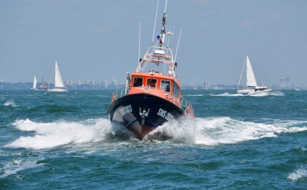 Trois morts et un disparu dans un naufrage au large des Sables d'Olonne: ce que l'on sait