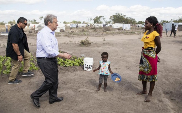 Mozambique: le secrétaire général de l'ONU au chevet des populations sinistrées