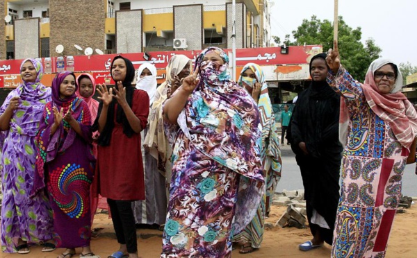 Soudan: accord ouvrant la voie à un transfert du pouvoir aux civils