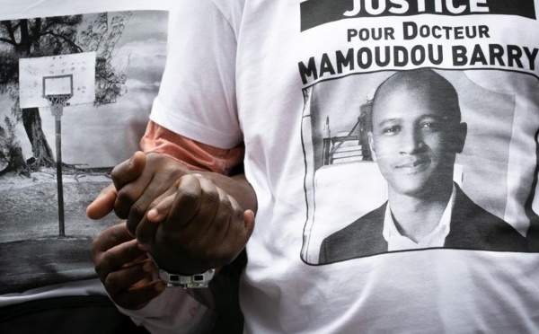 Guinée: la dépouille de Mamoudou Barry accueillie à l’aéroport de Conakry