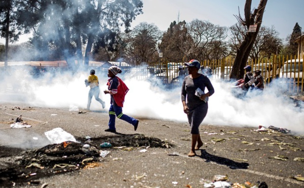 Cinq morts dans les violences xénophobes en Afrique du Sud (police)