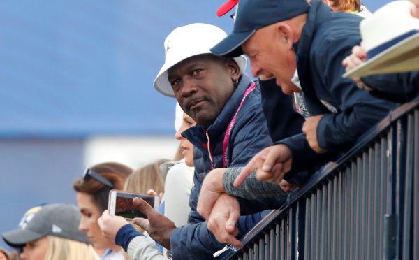 Ouragan Bahamas: Michael Jordan donne un million dollars pour venir en aide aux populations