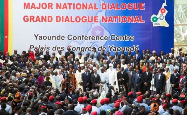 Des opposants quittent le dialogue national et dénoncent un "monologue"