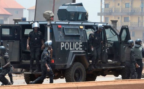 La prison pour des manifestants anti-3ème mandat en Guinée