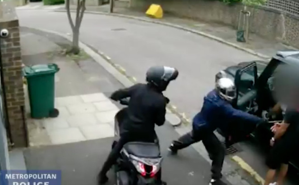 10 ans de prison pour les agresseurs d'Özil et Kolasinac