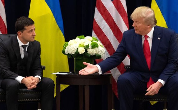 Procédure d'impeachment contre Trump: Pourquoi l'Ukraine est si importante pour les États-Unis?