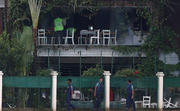 Bangladesh: sept islamistes condamnés à mort pour le meurtre d'étrangers en 2016