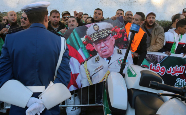 Algérie : Début de la cérémonie des funérailles du général Gaïd Salah