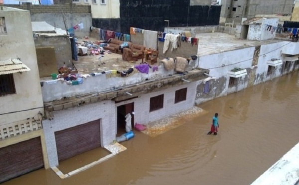 Indonésie : au moins 23 morts dans des inondations monstres selon un bilan encore provisoire