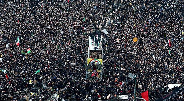 Iran: une bousculade lors des obsèques du Général Soleimani fait 40 morts