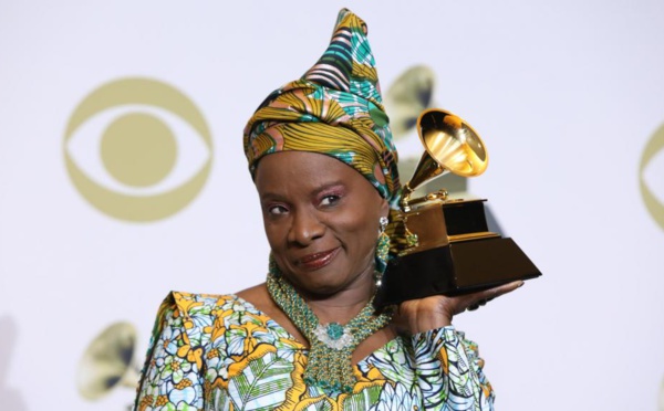 Grammy Awards: Angélique Kidjo récompensée, une cérémonie hommage à Kobe Bryant