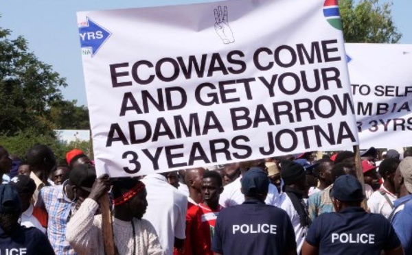 Gambie: les autorités durcissent le ton envers le collectif «3 years Jotna»