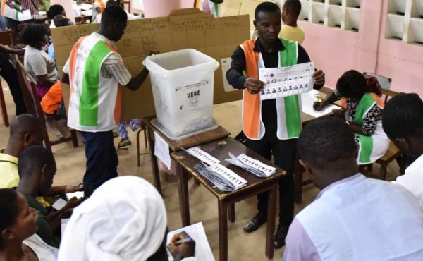 Présidentielle ivoirienne: la caution des candidats désormais fixée à 50 millions FCFA ?