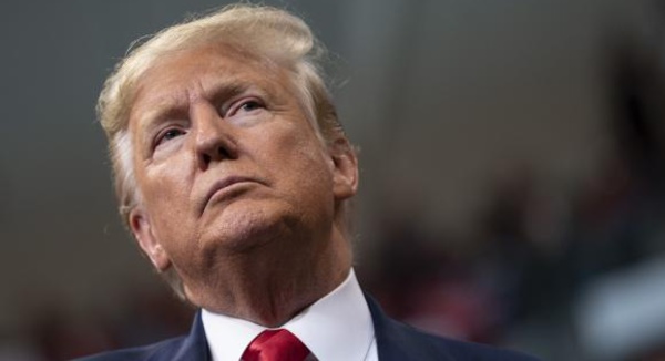 Mon info. Donald Trump veut écouter l'univers pour savoir si une autre intelligence existe