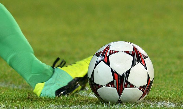 Un premier footballeur infecté par le coronavirus