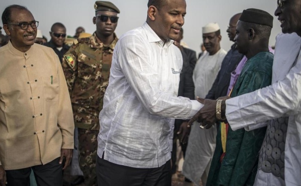 Au nord du Mali, le Premier ministre promet le retour des services publics