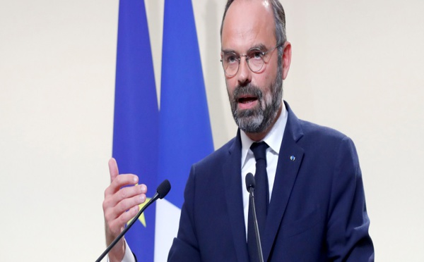 Coronavirus : plus de 4 000 morts en France, Édouard Philippe évoque un "déconfinement" graduel