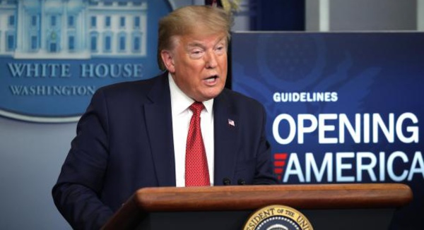 Coronavirus: Trump annonce la suspension temporaire de l’immigration aux États-Unis