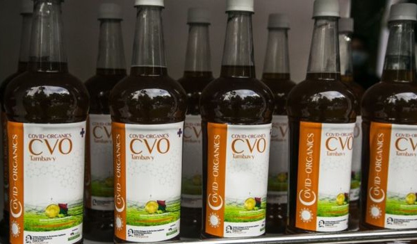 Coronavirus : polémique autour du remède de Madagascar