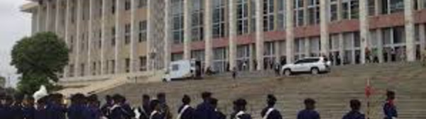 Travaux de réfection du Sénat en RDC: l'ODEP réclame un audit