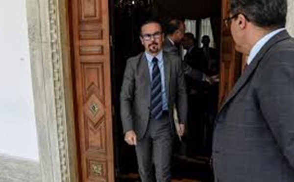 Ni eau ni électricité, la France dénonce le traitement infligé par le Venezuela à son ambassade