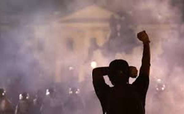 La mort de George Floyd marque "la fin des illusions nées avec l’élection de Barack Obama"