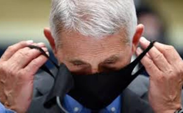 Covid-19 : poussée "préoccupante" aux États-Unis, 100 000 morts en Amérique latine