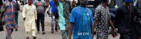 Le Covid-19 se propage en Afrique et menace 50 millions d'habitants d'extrême pauvreté