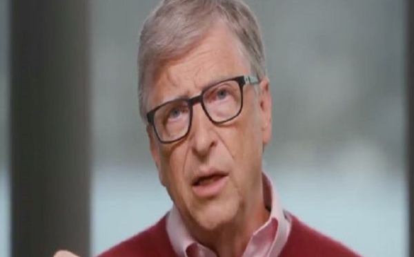 Coronavirus: Bill Gates réagit enfin aux théories complotistes qui l'accusent