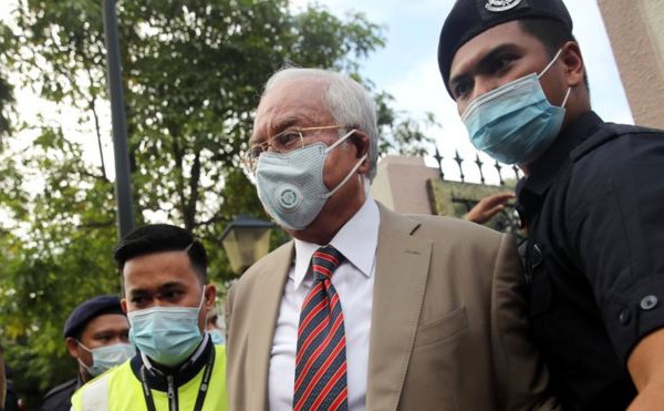 Najib Razak, ex-PM malaisien reconnu coupable dans le procès pour corruption de plusieurs millions de dollars