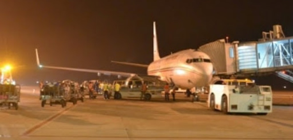 Plusieurs pays d'Afrique de l'Ouest rouvrent leurs frontières aériennes