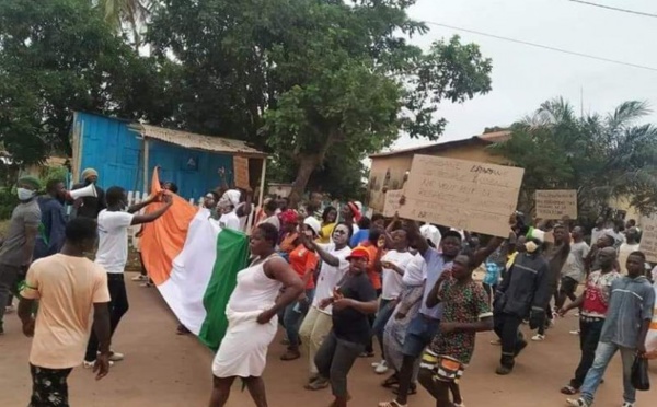 Marche contre le 3è mandat de Ouattara: Plus d'une dizaine de femmes de l'opposition arrêtées par la police