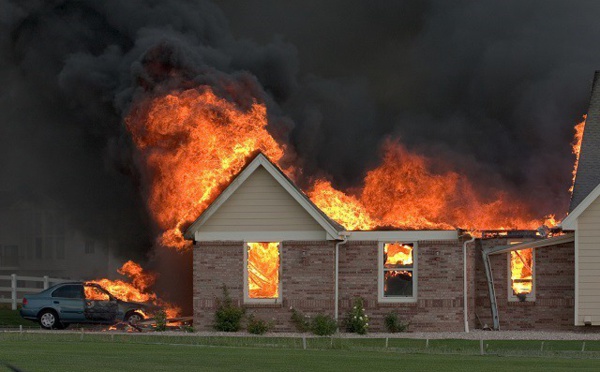 Grèce: un important incendie ravage le camp de migrants de Moria à Lesbos