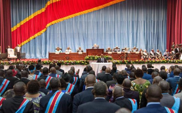 RDC: le Parlement fait sa rentrée sur fond de tensions entre Cach et le FCC