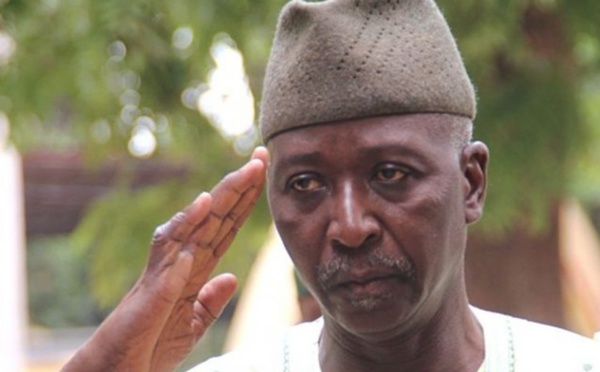 Qui est Bah N’Daw, le nouveau président de transition du Mali?