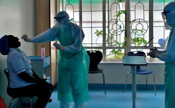 3 moyens de distinguer le coronavirus et le paludisme