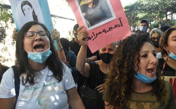 Des femmes algériennes protestent contre le viol et le meurtre d'une adolescente