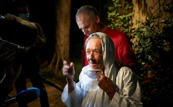 Mali : l'ex-otage Sophie Pétronin dit vouloir "revenir voir ce qui se passe" à Gao
