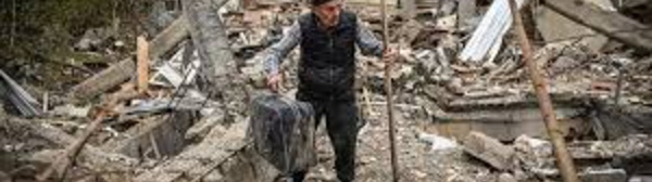  Haut-Karabakh: la capitale Stepanakert bombardée malgré le cessez-le-feu