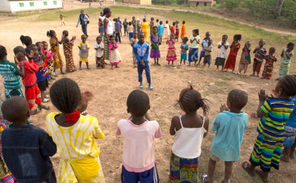 Des millions d'enfants exposés à un risque de violence accrue au Sahel Central (Save the children)