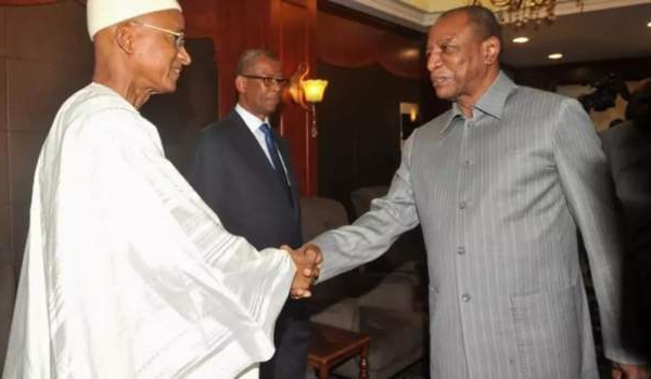 Les Guinéens élisent leur président