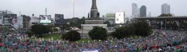 Nouvelle démonstration de force du mouvement pro-démocratie en Thaïlande