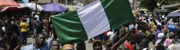 Manifestations au Nigeria: les autorités durcissent le ton face aux débordements