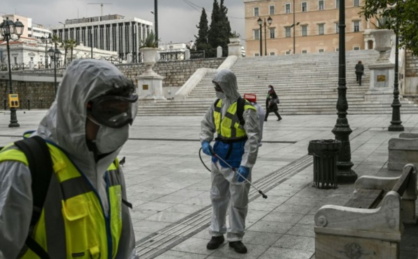 Coronavirus: la Grèce annonce un confinement partiel à partir de mardi
