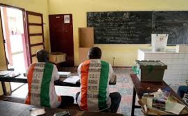 Présidentielle en Côte d'Ivoire: une journée électorale émaillée d'incidents