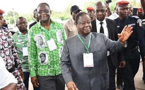 Côte d'Ivoire: l'opposition annonce la création d'un Conseil national de transition