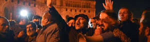 Élections américaines: Donald Trump entraîne les républicains dans sa croisade judiciaire