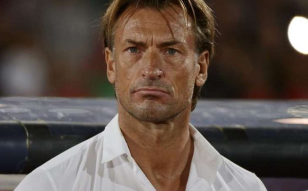 Caricatures de Mahomet : Macron a "mis mal à l'aise" les Français à l'étranger selon Hervé Renard