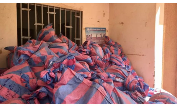 Élections au Burkina Faso: la compilation, travail de longue haleine pour des équipes épuisées